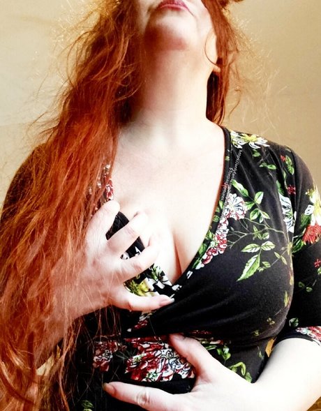 toepazfeetures modelo desnudo galerías