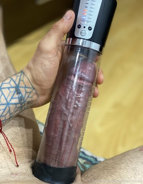 viktoronee modèle joli image