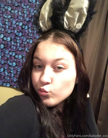 babylee xxx modelo desnudos galería