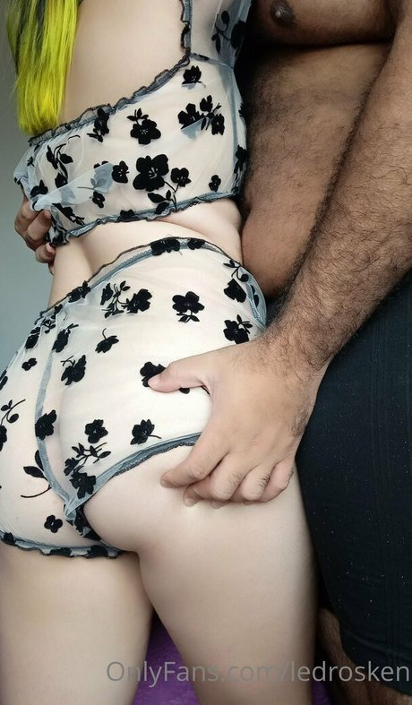 nyxie ledros star hot images