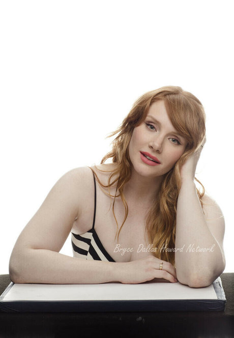 Bryce Dallas Howard estrella adulta fotos