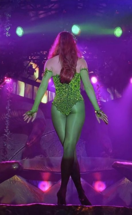 Uma Thurman estrella porno galería