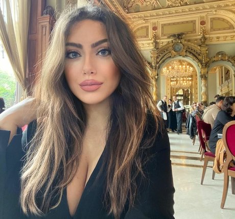 Ylenia Bevelacqua actrice libre des photos