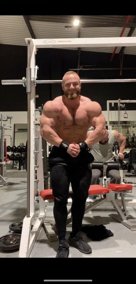 drewalexander estrella desnuda fotos