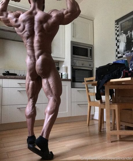 drewalexander estrella porno atractiva imágenes