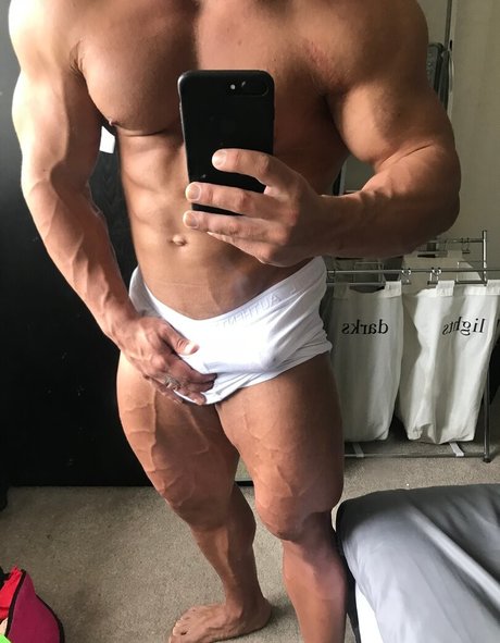 drewalexander actriz desnuda imágenes