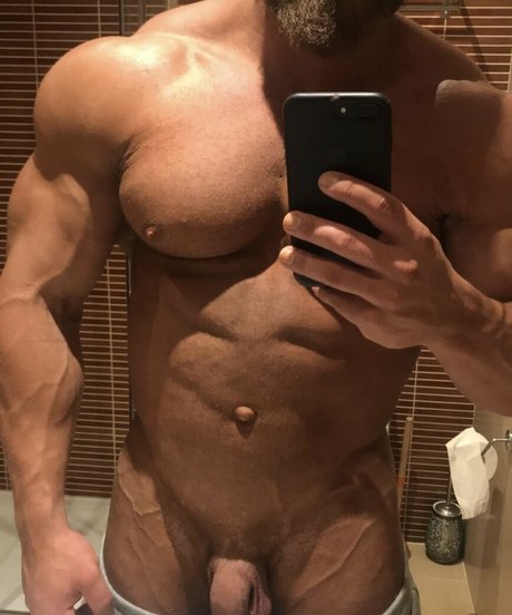 drewalexander pornographic model images