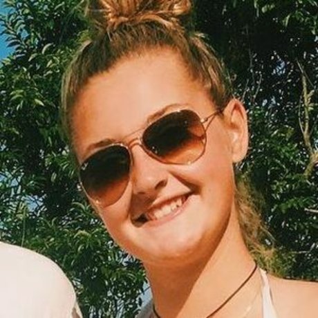Tori C sexy model pics