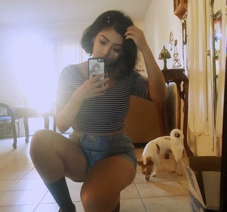 Sadd Pup star erotic img
