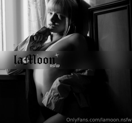 lamoon nsfw modelo superior fotos