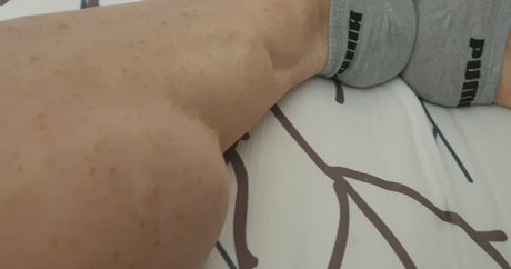 laceys muscular calves estrella desnuda foto