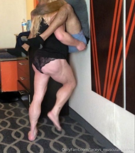 laceys muscular calves actriz sexual recopilación
