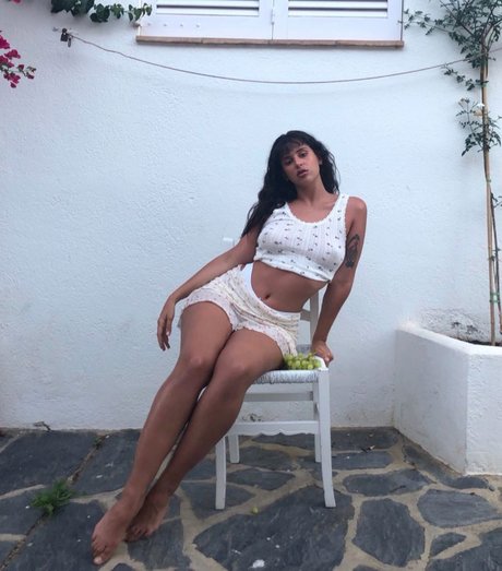 Nathy Peluso modèle chaud des photos