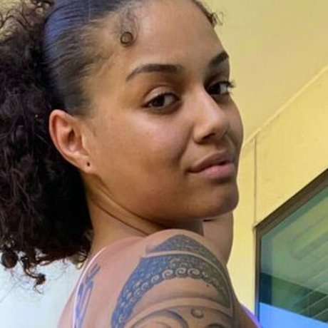 Safarii actrice nue img