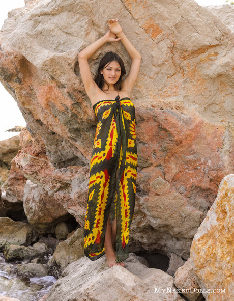 MyNakedDolls sexo modelo foto