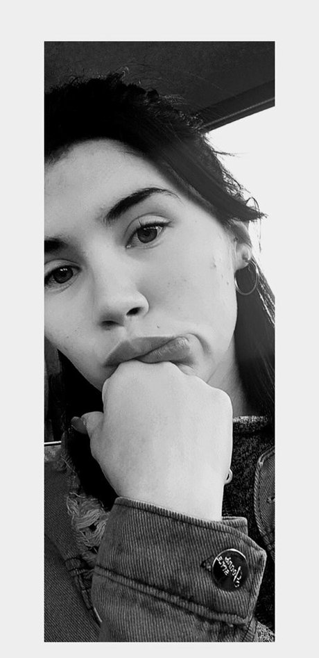 bren1197 modèle sexy photos