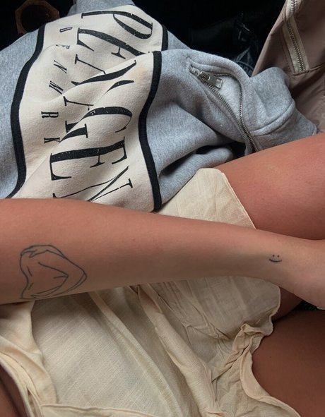 belonly modelo gratis galería