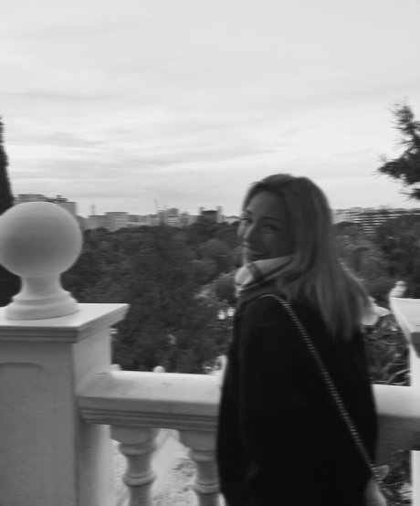 belonly modelo hd galería