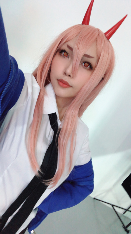 Reakami actriz sexual imágenes