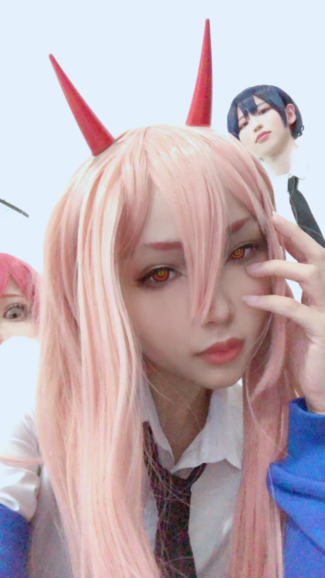 Reakami haut de star du porno photos