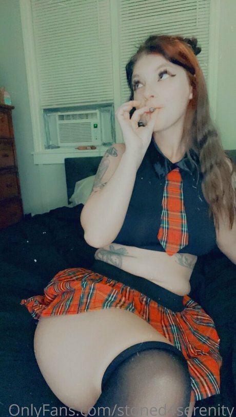 stoned4serenity nice pornstar pic