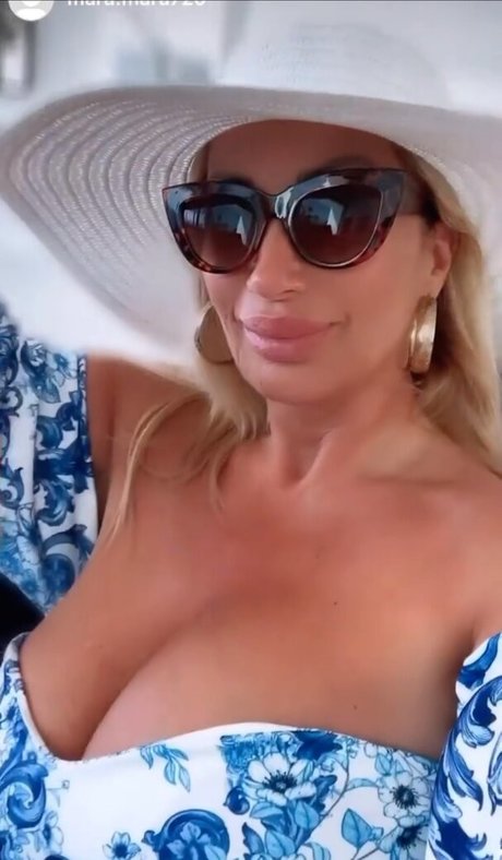 Mara Traversi thumbnail