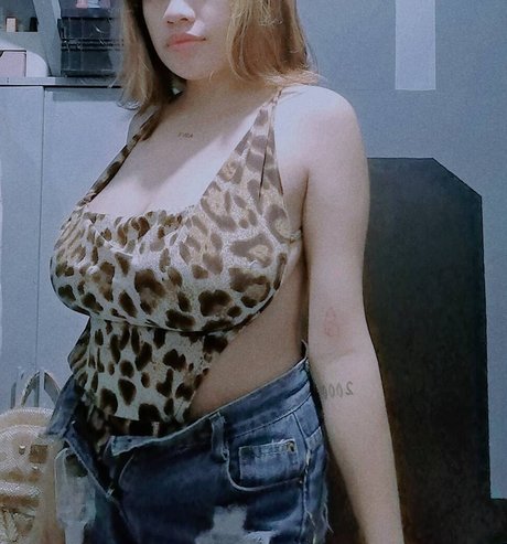 Joycen Artus star du porno gratuit img