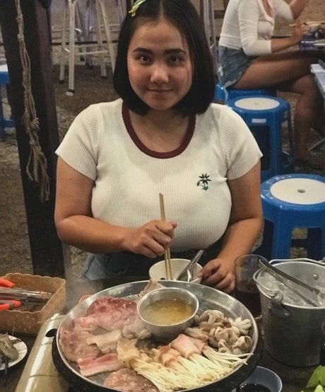 Phiromya Pangyouk modelo de alta definición archivo