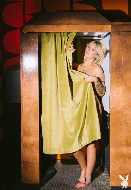 Ryan Hadarah modelo exclusivo imágenes