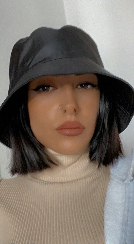 polly smalls estrella superior galerías