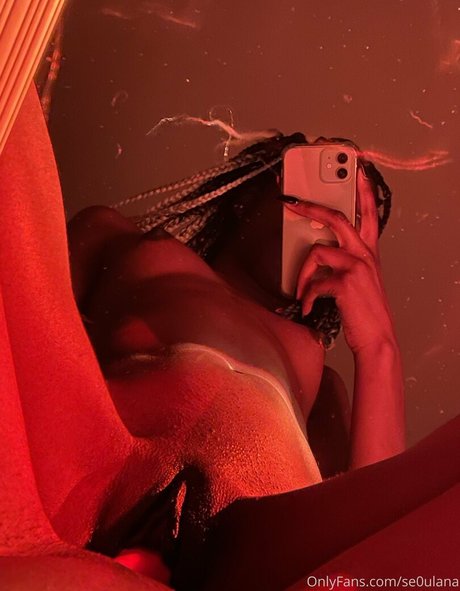 mymelodyirl actrice porno photo