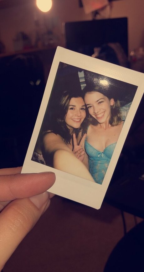 cybertits modèle adulte photos