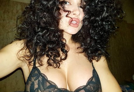 Taliyamilano high quality pornstar pics