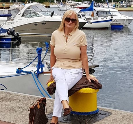 Beata Stanczak estrella porno mejor foto