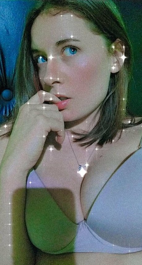 alessiafoxx pretty actress pictures