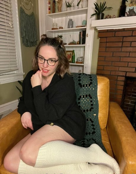 skye marx13 actrice artistique des photos