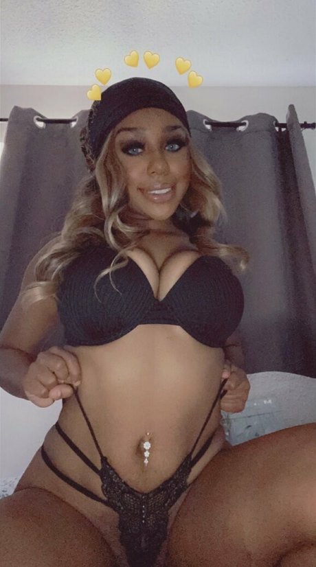 savannahskye étoile exclusive photo