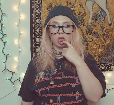 freeknockers420 star du porno chaude photos