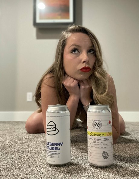 alishadrinksbeer modèle gratuit galerie