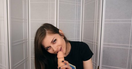 ellieidolfemdom arte estelar archivo