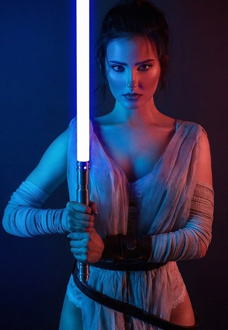 Anastasya Zelenova modelo sexual galerías