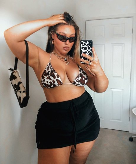 Holly Marston linda estrella archivo