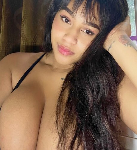 Dayanis Gisell star perfect images