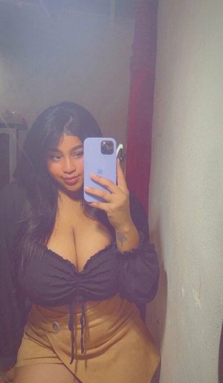 Dayanis Gisell actrice porno galerie