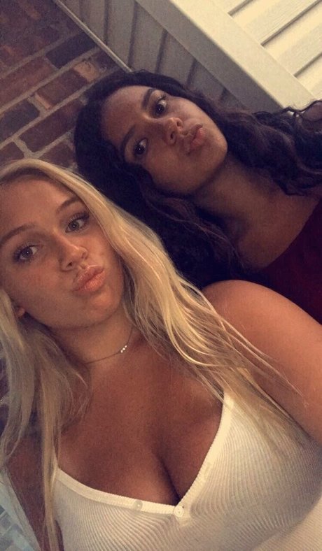 Alyssa K star du porno gratuite archive