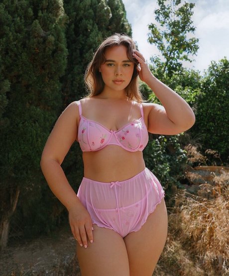 Venezia Cruz star du porno xxx galeries