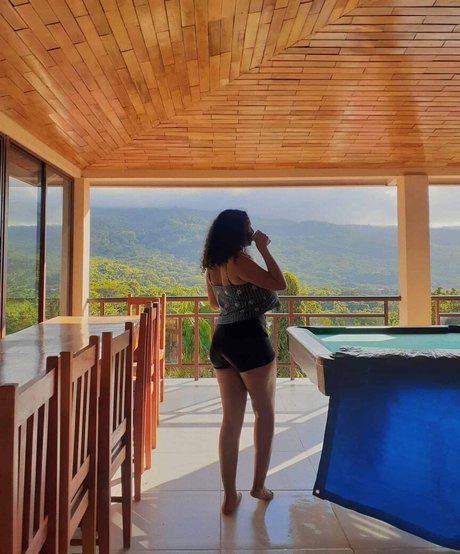 Karlamelito star du porno adulte images