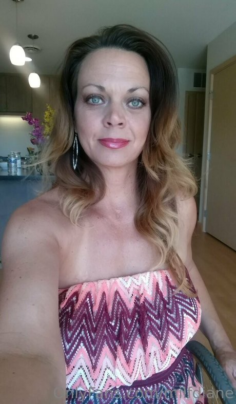 milfdiane bonita modelo galerías