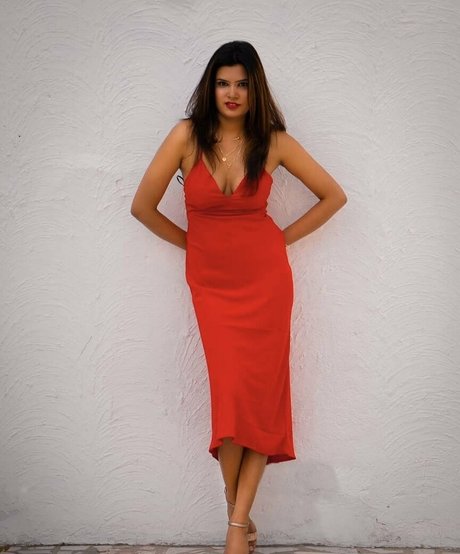 shraddhaforyou linda estrella fotos