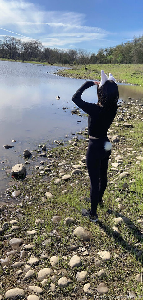 minibunzzz modelo pornografico archivo